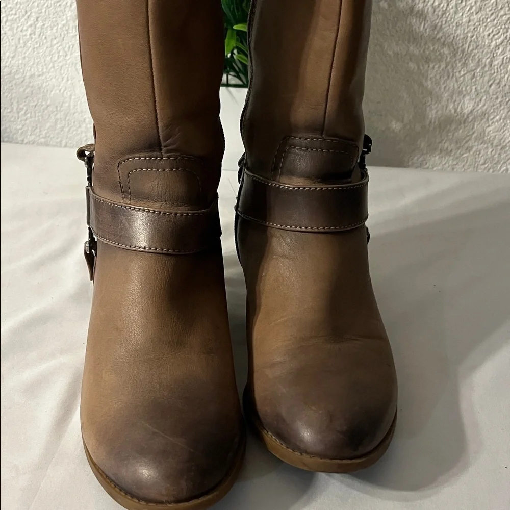 Alex Marie Tan Over the Knee Bootsus used good condition